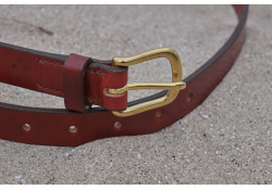 ceinture cuir artisanale rouge cherry